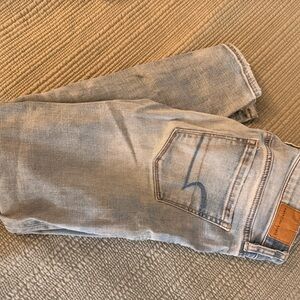 American Eagle Outfitters Light Wash Jeans